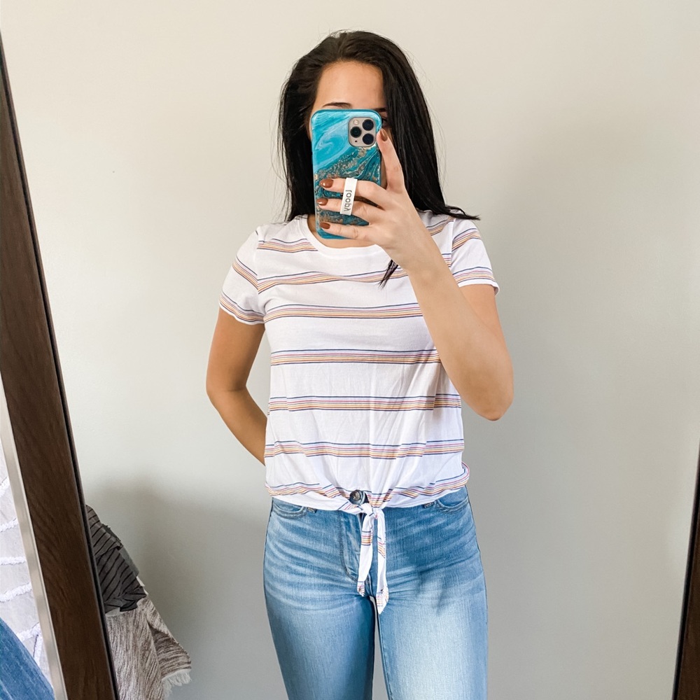 Women’s American Eagle front knit tee